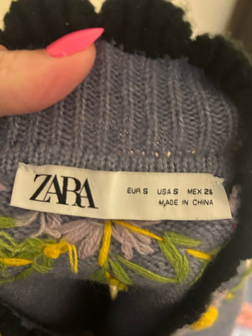 Zara Lavender Floral Embroidered Mock Neck Sweater Size Small - Picture 5 of 7